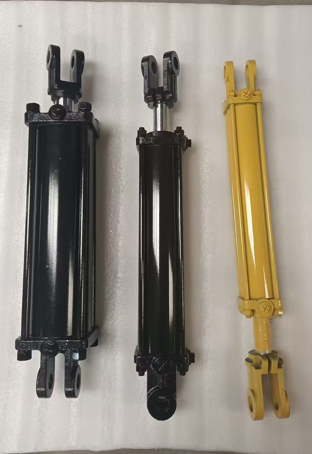 tie rod hydraulic cylinder
