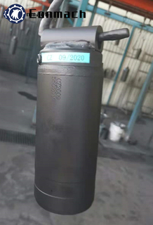Hydraulic Cylinder for Stereo Garage 03